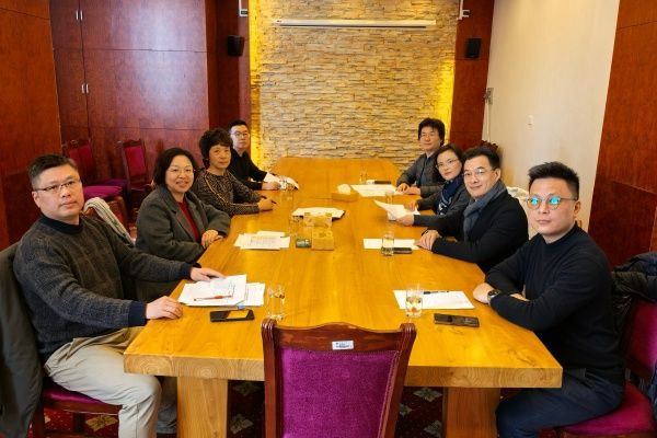 民进beat365英国官网网站委员会召开2025年第一次工作会议1_副本.jpg