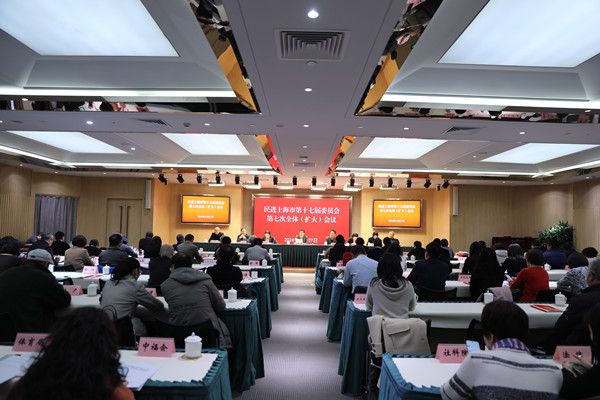民进上大委员会获表彰1_副本.jpg